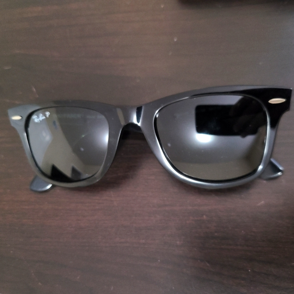 Ray-ban Original Wayfarer Classic Sunglasses - Polarized RB2140